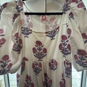 Victoria Dunn White and Purple Floral Dress size small
